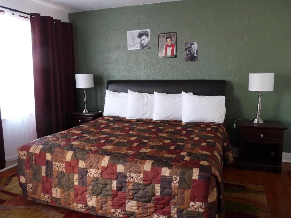 King Room interior